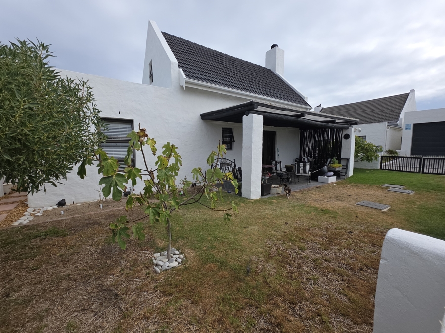 3 Bedroom Property for Sale in Struisbaai Western Cape